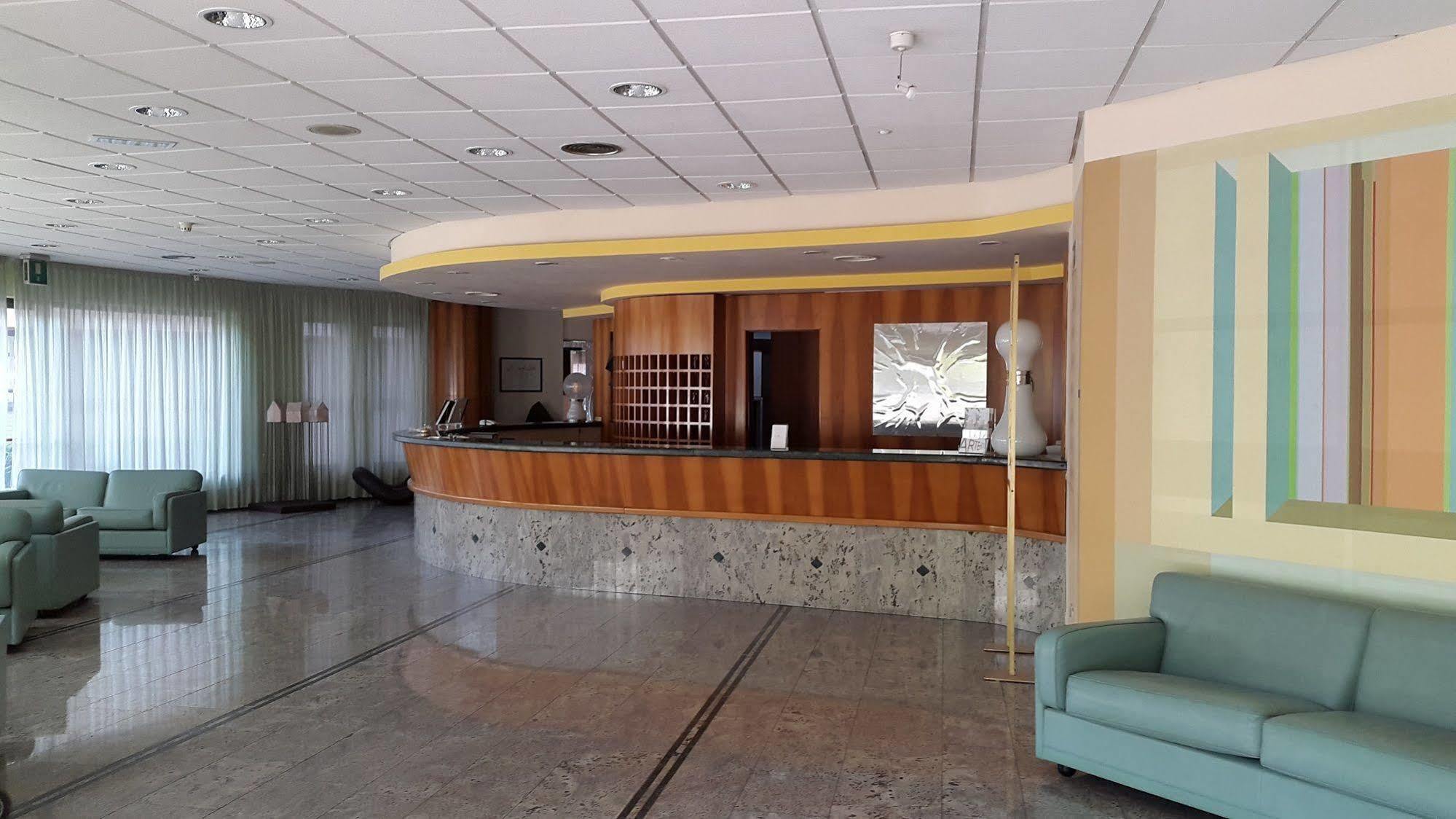 Arte Hotel Perugia Luaran gambar