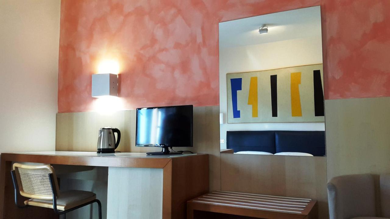Arte Hotel Perugia Luaran gambar